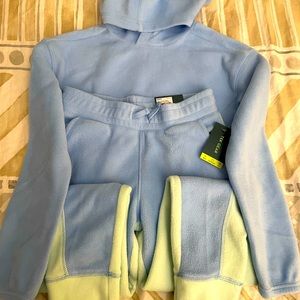 Children’s Girls Fleece Jogger set SZ 8
